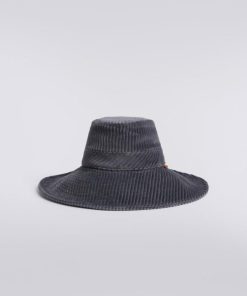 Oasisoutpost.shop3900497473 1