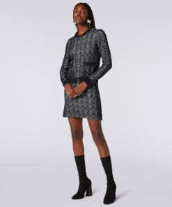 Oasisoutpost.shop5f87a8303a 3