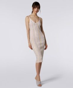 Oasisoutpost.shop707f72cc67 2