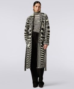 Oasisoutpost.shopc8650bb2e1 2