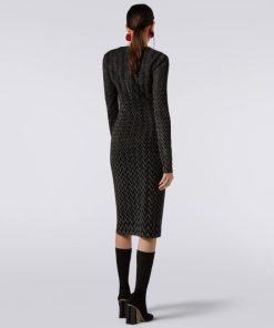 Oasisoutpost.shopd8aa587a9a 4