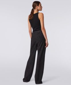 Oasisoutpost.shopee325f343f 4