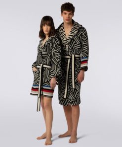 Oasisoutpost.shopf8e8c20383 2